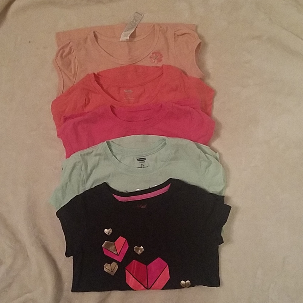 🦄FINAL SALE🦄5/$10!! Cute little girls shirts